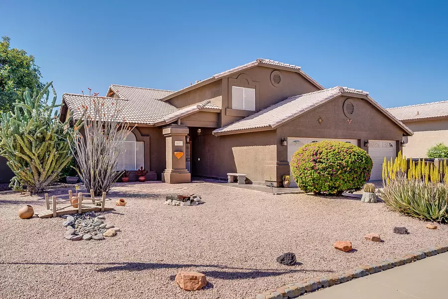 8827 W Bloomfield Road, Peoria, AZ 85381