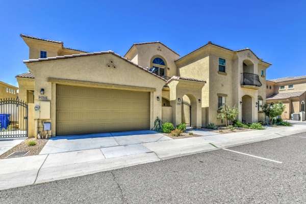 Mesa, AZ 85210,1367 S COUNTRY CLUB Drive #1317