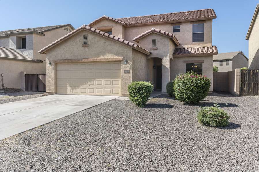 490 E QUENTIN Lane, San Tan Valley, AZ 85140