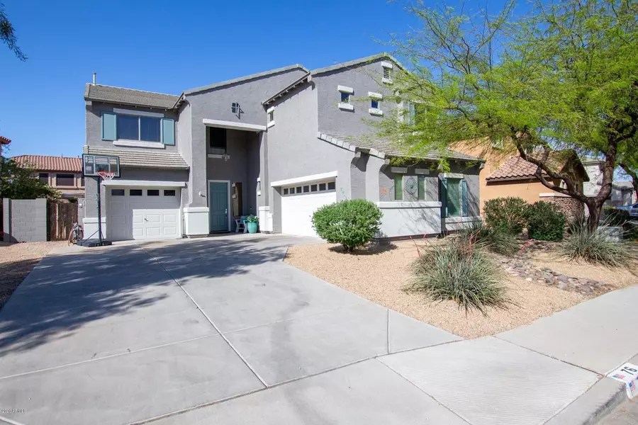 76 W PASTURE CANYON Drive, San Tan Valley, AZ 85143