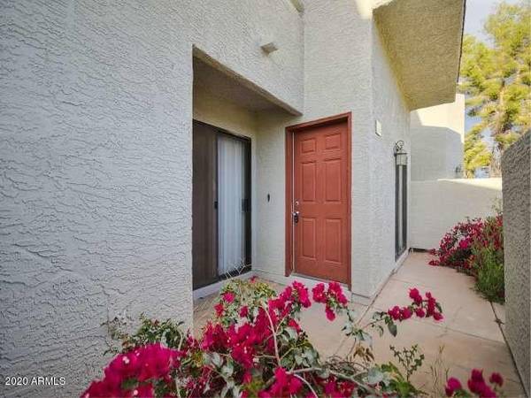 Tempe, AZ 85281,850 S RIVER Drive #1106