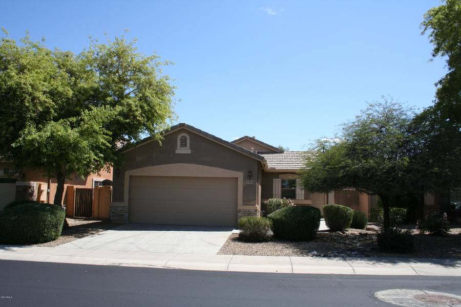 17761 W PARADISE Lane, Surprise, AZ 85388