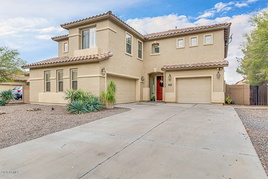 2676 S PENROSE Drive, Gilbert, AZ 85295