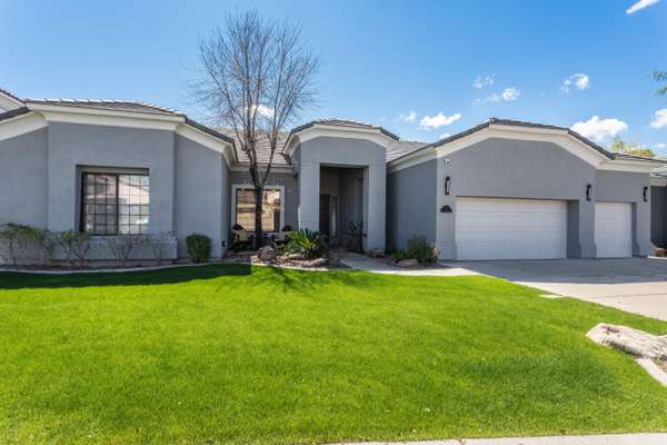 Phoenix, AZ 85013,11 W SAN JUAN Avenue