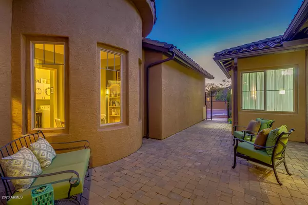 Gilbert, AZ 85295,2675 S ROANOKE Street