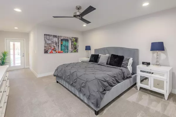Scottsdale, AZ 85254,12828 N 59TH Street