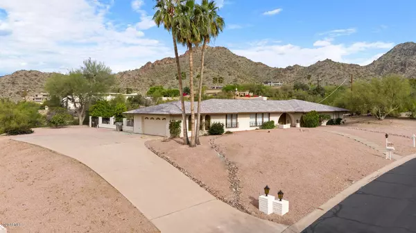 Paradise Valley, AZ 85253,6554 N 40th Place