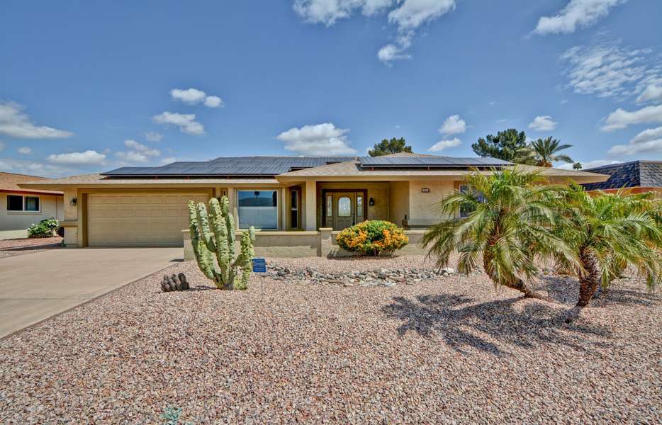 10318 W CAMEO Drive, Sun City, AZ 85351