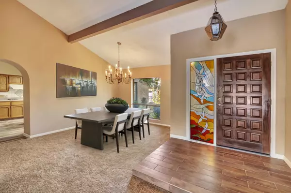 Tempe, AZ 85283,2003 E VAUGHN Street