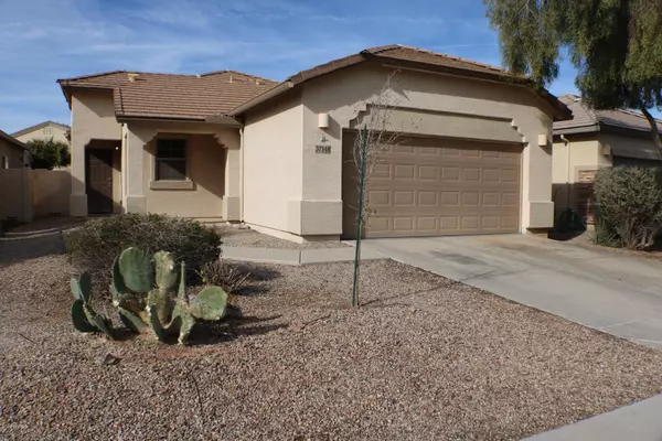 37148 W MONDRAGONE Lane, Maricopa, AZ 85138