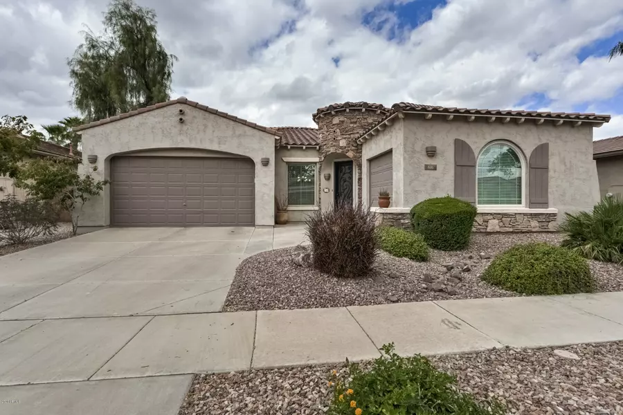 616 E LA COSTA Drive, Chandler, AZ 85249