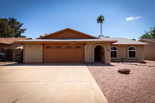 4045 W MERCER Lane, Phoenix, AZ 85029