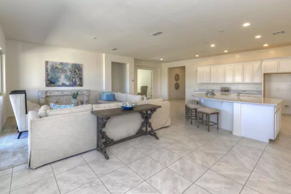 Peoria, AZ 85383,9420 W PATRICK Lane