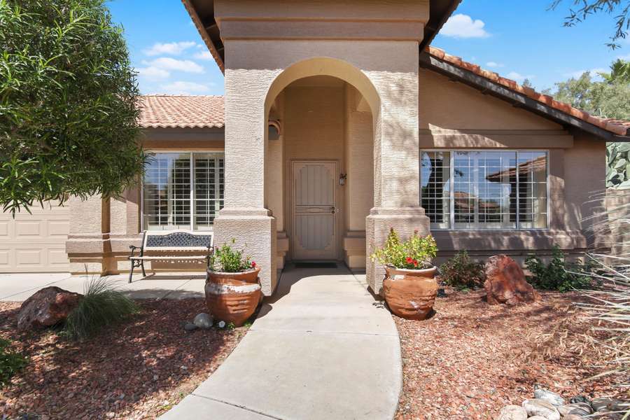 11048 W POTTER Drive, Sun City, AZ 85373