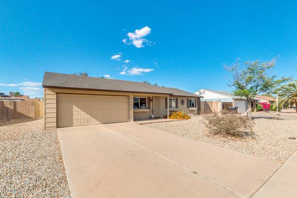 Peoria, AZ 85345,7026 W CANTERBURY Drive