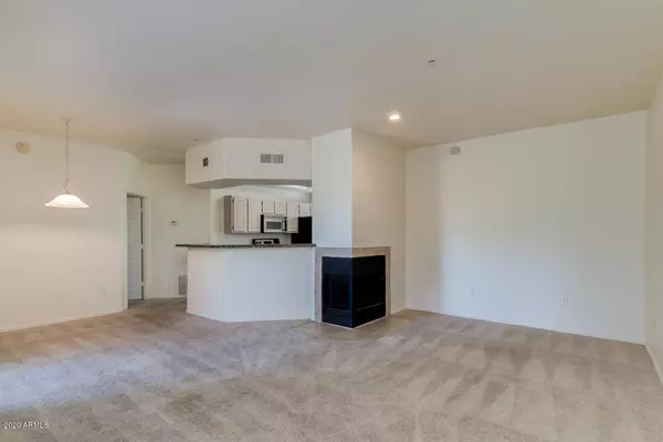 Tempe, AZ 85283,600 W GROVE Parkway #2114