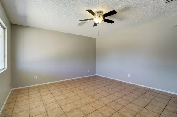 Phoenix, AZ 85041,7628 S 3RD Avenue