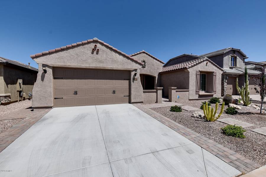 10748 W PASO Trail, Peoria, AZ 85383