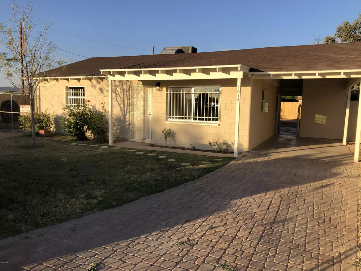 Phoenix, AZ 85007,1617 S 15TH Drive