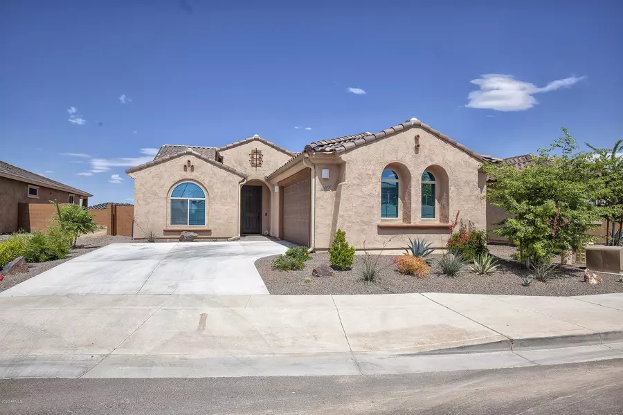 26072 W LONE CACTUS Drive, Buckeye, AZ 85396