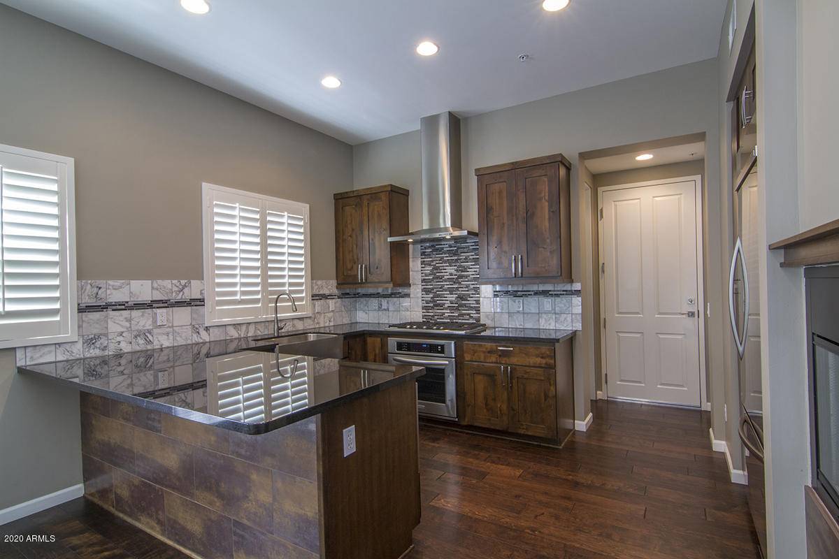 Phoenix, AZ 85018,5010 N 34TH Street #3