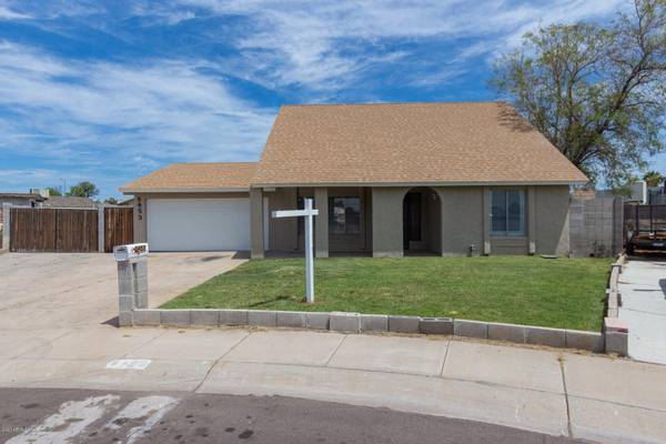 Glendale, AZ 85302,9453 N 64TH Drive