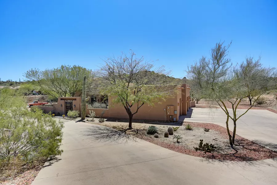 1495 N VISTA Drive, Wickenburg, AZ 85390