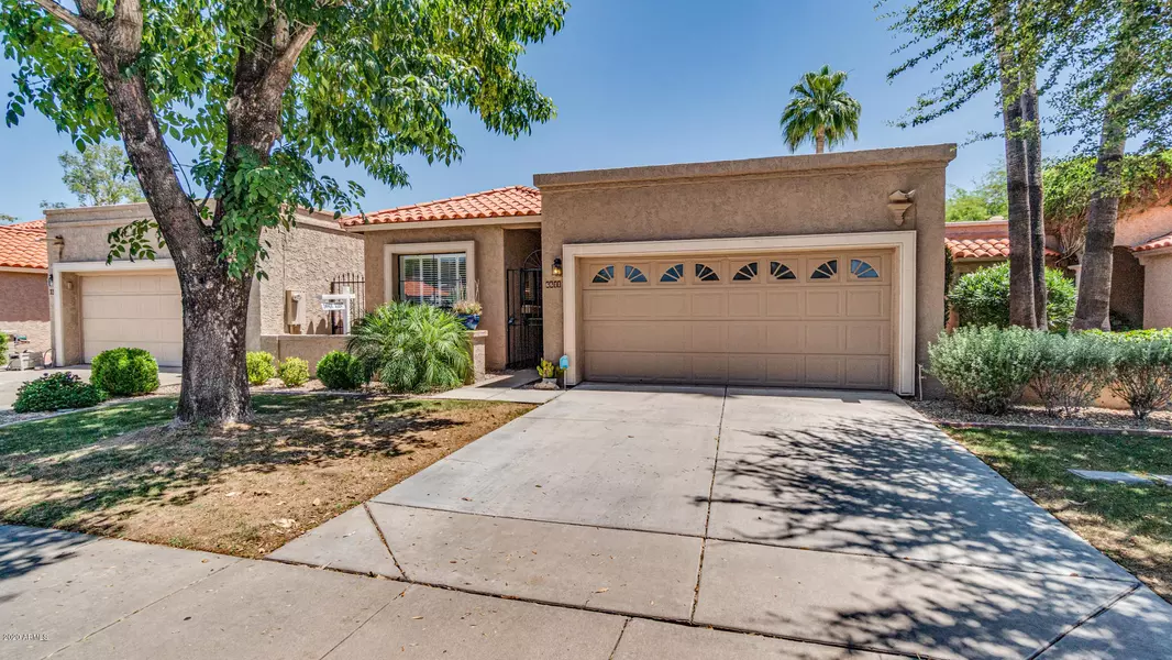 6611 N 79TH Place, Scottsdale, AZ 85250