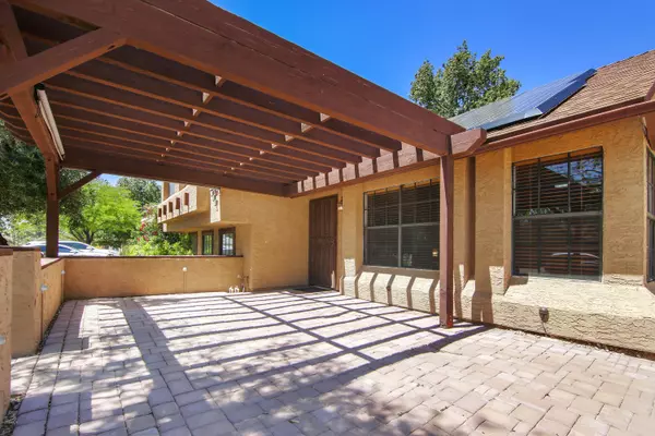 Phoenix, AZ 85024,1034 E KRISTAL Way