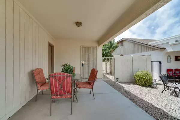 Apache Junction, AZ 85120,1920 S PLAZA Drive #4