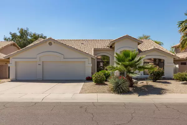 1326 N LAVEEN Drive, Chandler, AZ 85226