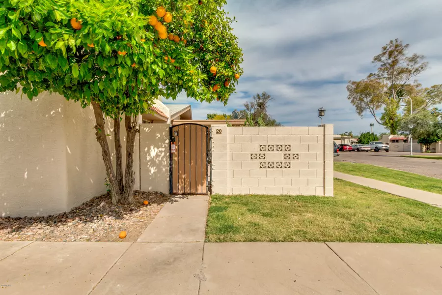 525 N MAY Street #20, Mesa, AZ 85201