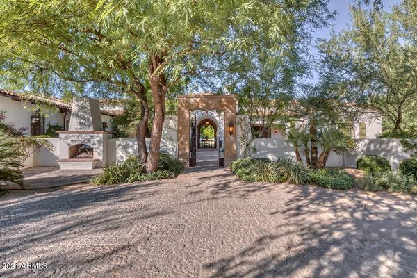 Paradise Valley, AZ 85253,5320 N CASA BLANCA Drive