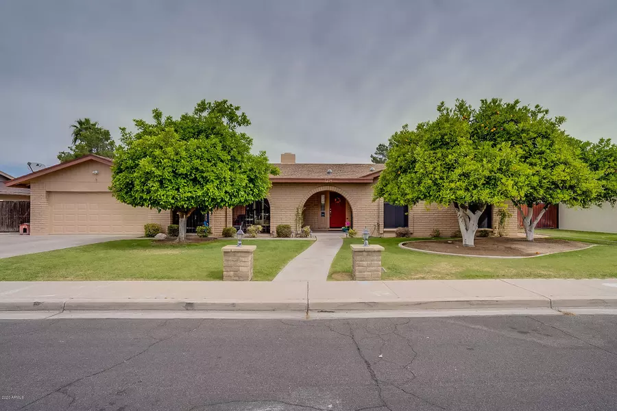 2254 E JACARANDA Street, Mesa, AZ 85213