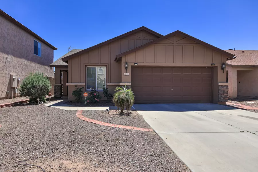 4813 E MEADOW LARK Way, San Tan Valley, AZ 85140