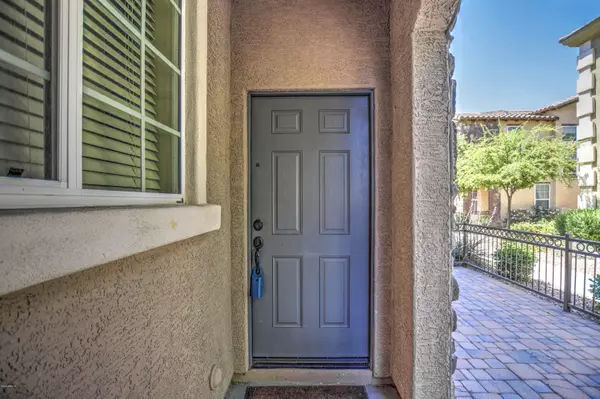 Gilbert, AZ 85297,4720 E PORTOLA VALLEY Drive #102