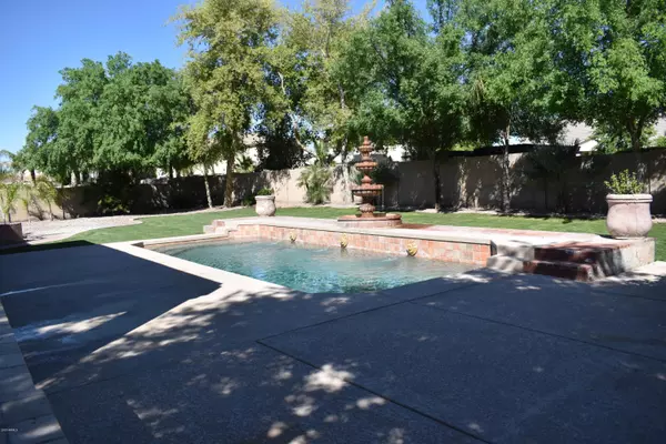 Chandler, AZ 85249,6545 S BELL Court