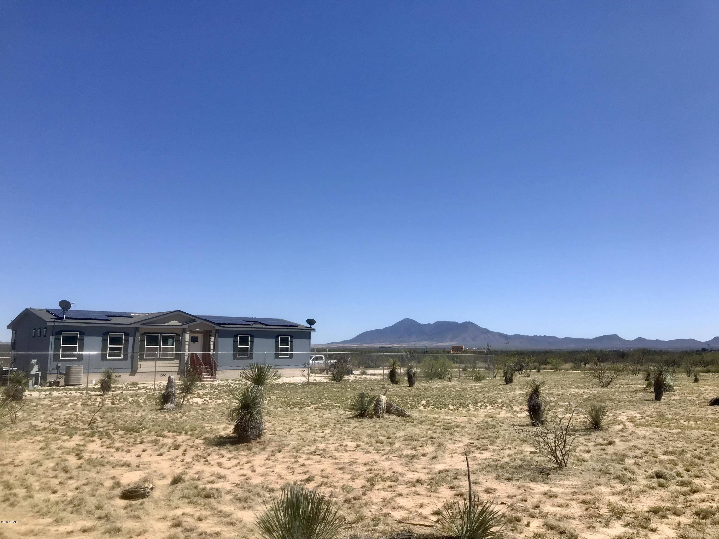 10467 E RIVER RIDGE Road, Hereford, AZ 85615