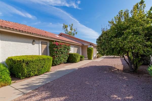 Sun Lakes, AZ 85248,25841 S CLOVERLAND Drive