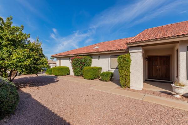 Sun Lakes, AZ 85248,25841 S CLOVERLAND Drive