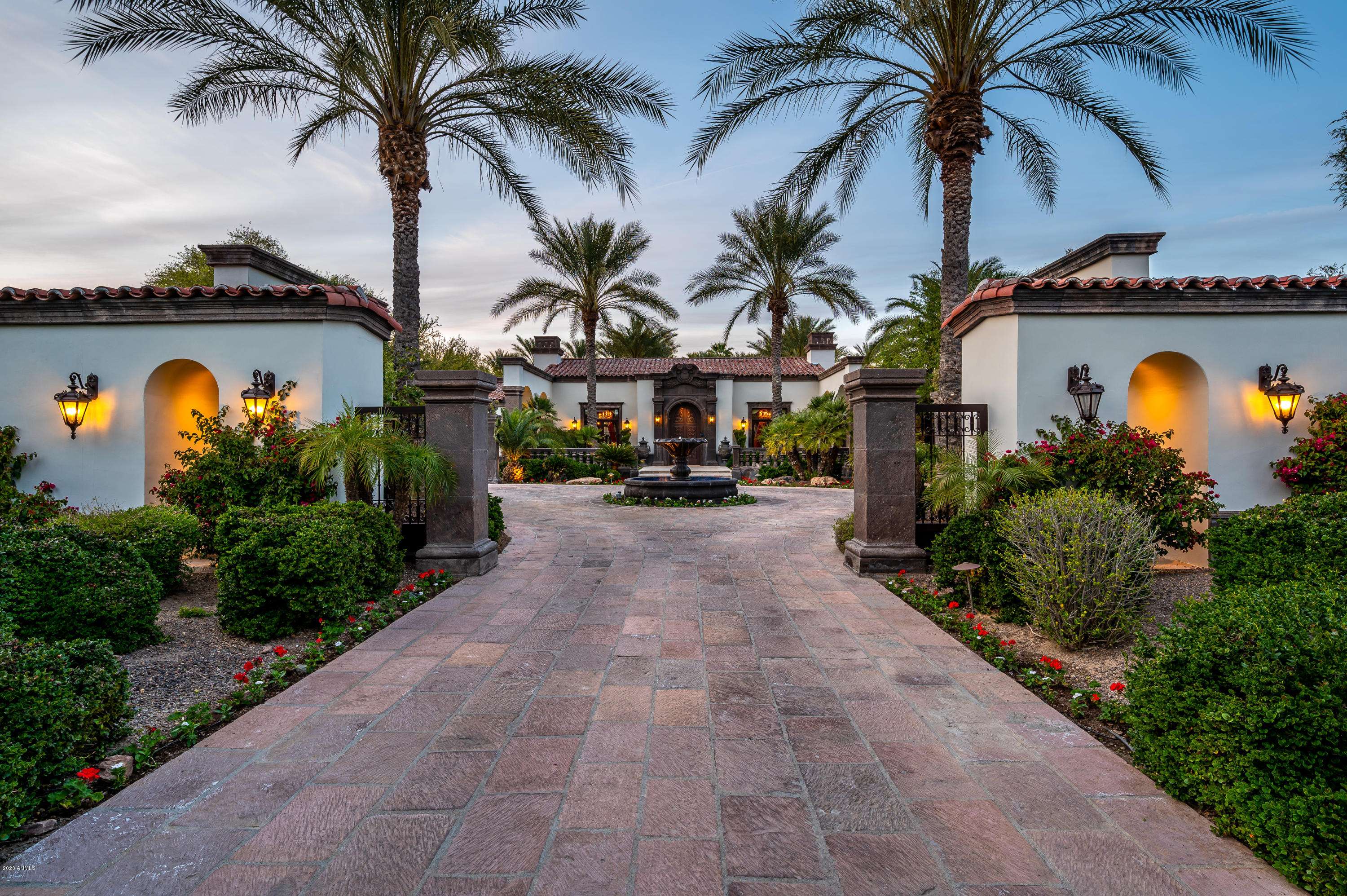 Paradise Valley, AZ 85253,6684 E CACTUS WREN Road