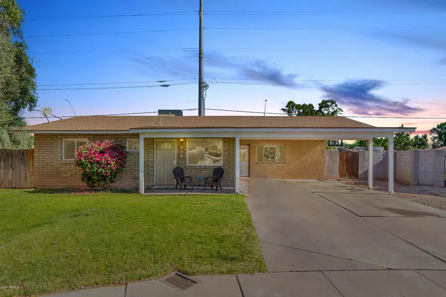 330 W ASPEN Avenue, Gilbert, AZ 85233