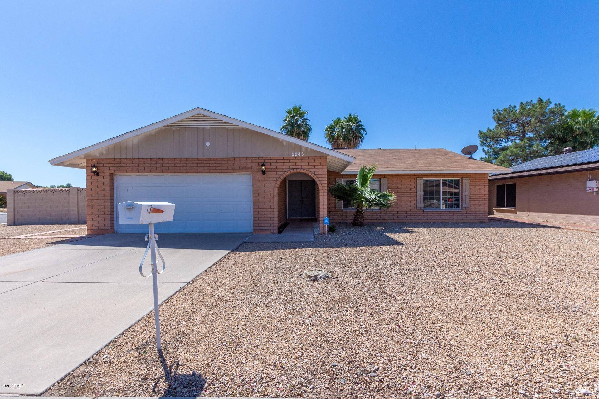 5543 W SAINT JOHN Road, Glendale, AZ 85308