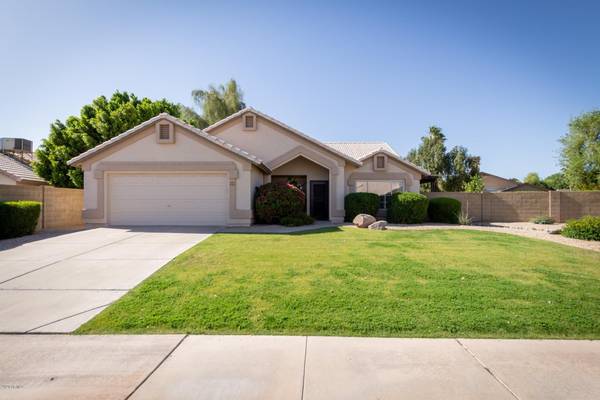 4220 E SAN ANGELO Avenue, Gilbert, AZ 85234