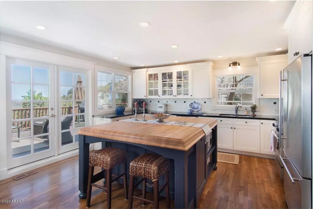 Prescott, AZ 86303,562 E Juniper Drive