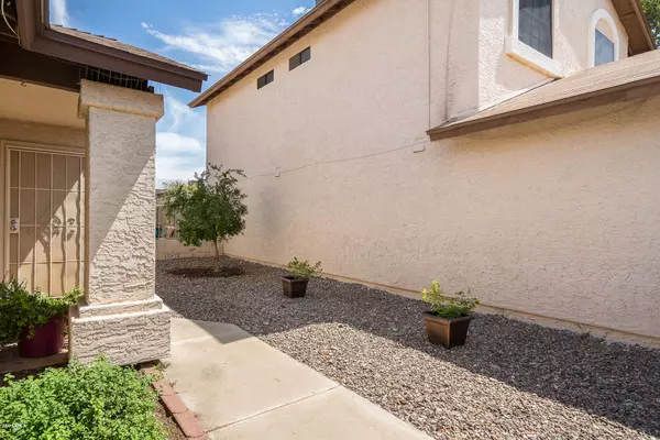 Phoenix, AZ 85053,3708 W WALTANN Lane