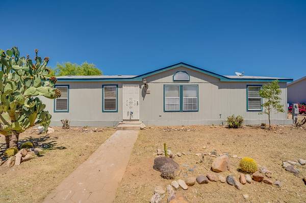 Morristown, AZ 85342,283 Gompers Circle