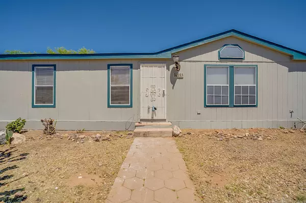 Morristown, AZ 85342,283 Gompers Circle