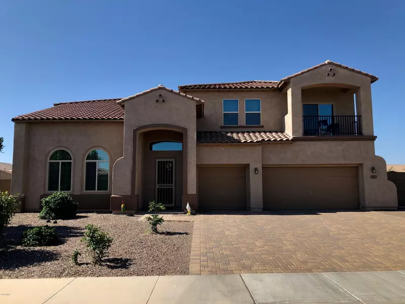 18215 W MINNEZONA Avenue, Goodyear, AZ 85395