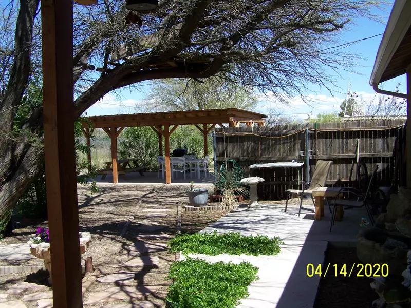 149 E CYPRESS Street, Huachuca City, AZ 85616